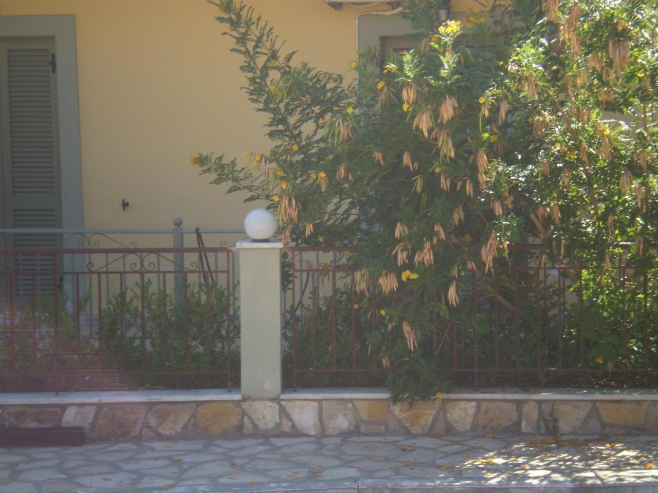 Evangelia Agia Efimia Esterno foto